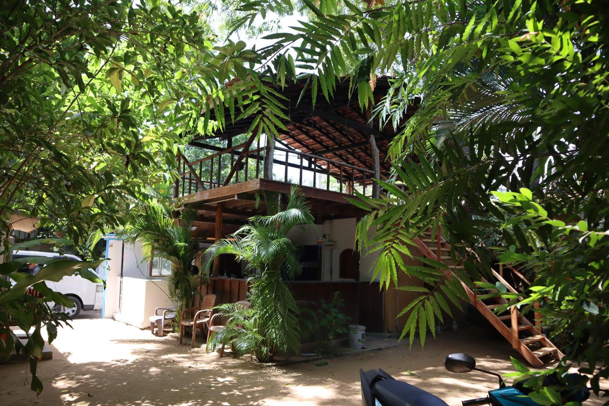 Eagle Resort Arugambay 阿鲁甘湾 外观 照片
