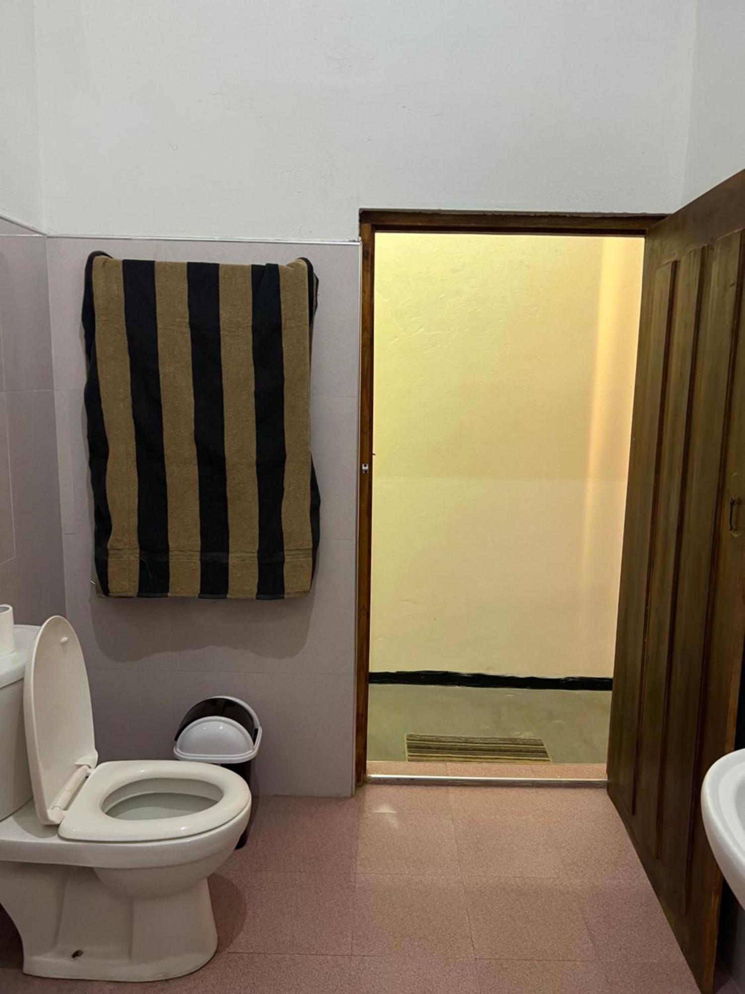Eagle Resort Arugambay 阿鲁甘湾 外观 照片
